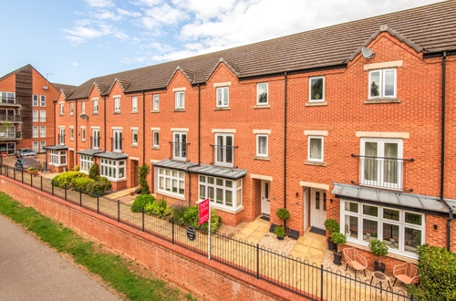 Iris Crescent, Lincoln